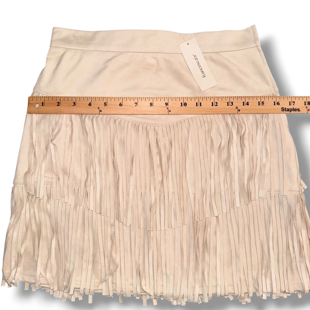 Francesca's Fringe Mini Skirt Women Size M Cream Faux Suede Western Boho NWT - Picture 5 of 10